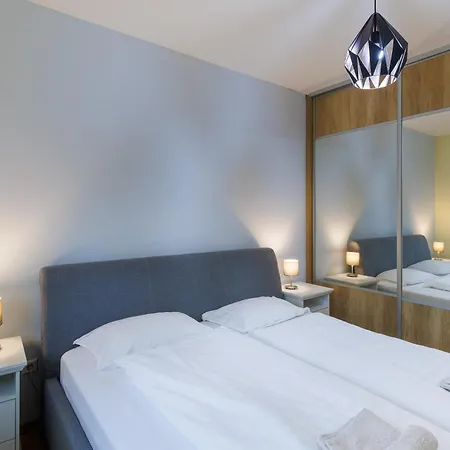 Апартаменты Cozy & Fully Equipped In Center Of *