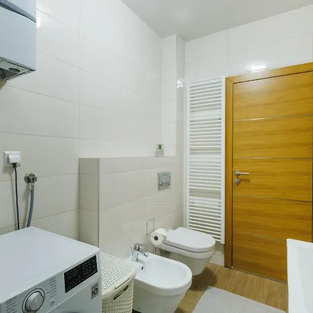 Cozy & Fully Equipped In Center Of Апартаменты *